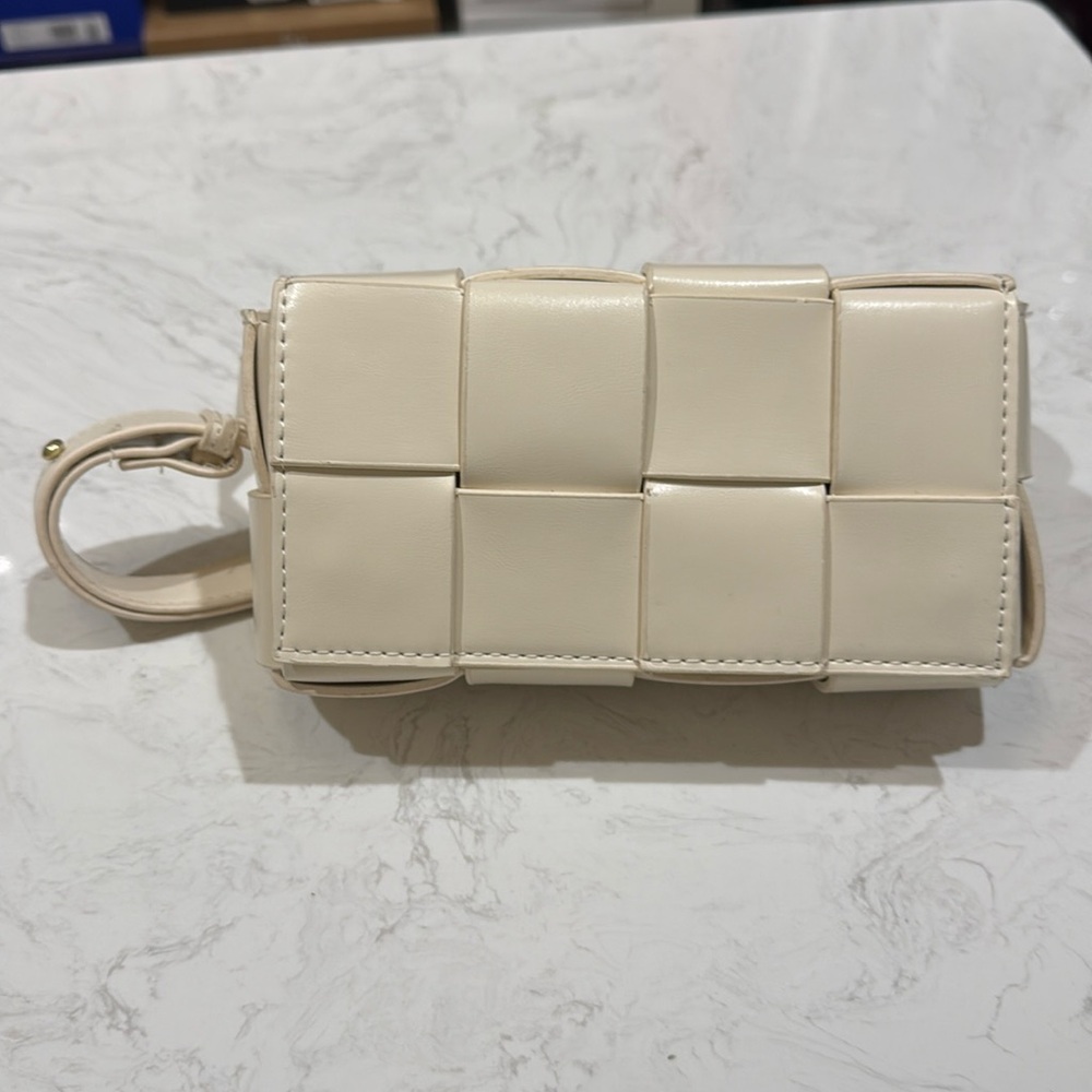 Woven Belt Bag